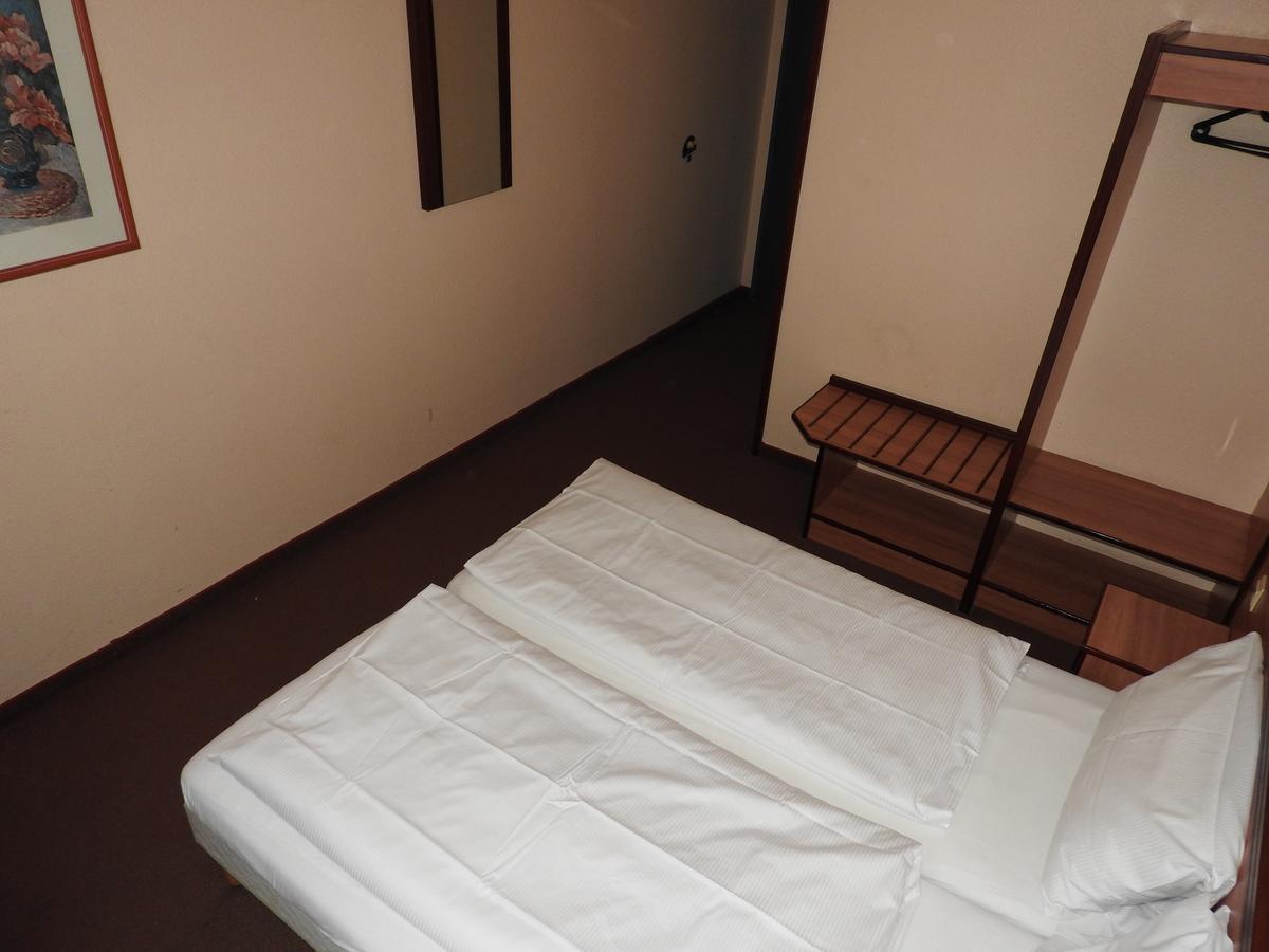 Hotel Anhalt Brehna المظهر الخارجي الصورة